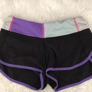 Women’s size 4 black lululemon shorts